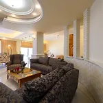 Panorama فيلة *